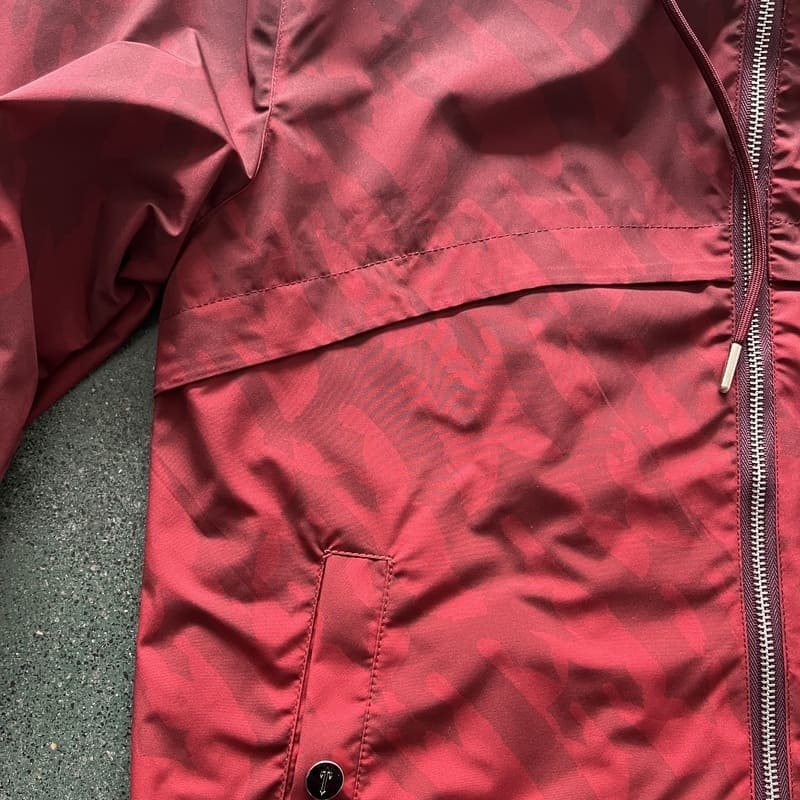 Trapstar Irongate T Red Windbreaker 