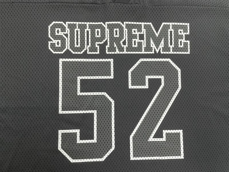 Camiseta Supreme Spiderweb Football