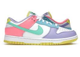 Nike Dunk Low SE Easter Candy (Feminino) - ELEGANZ OUTLET